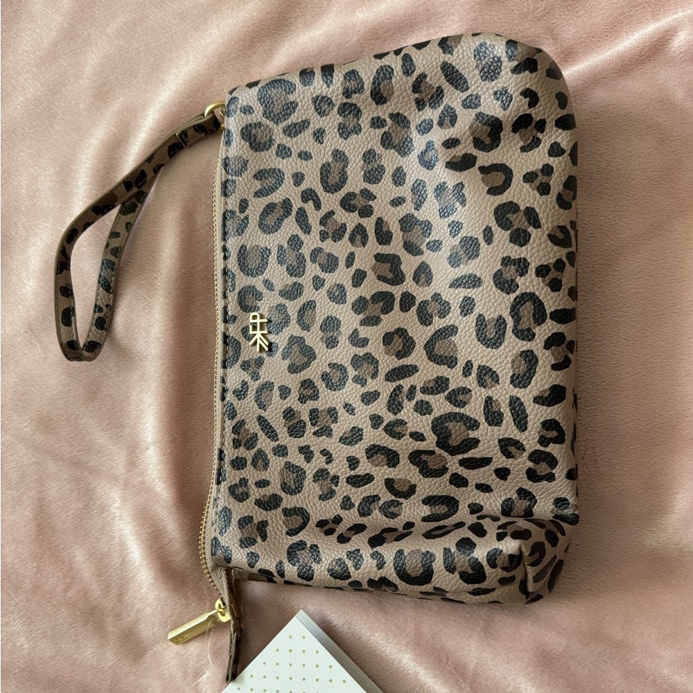 Freshly Picked Leopard Classic Clutch